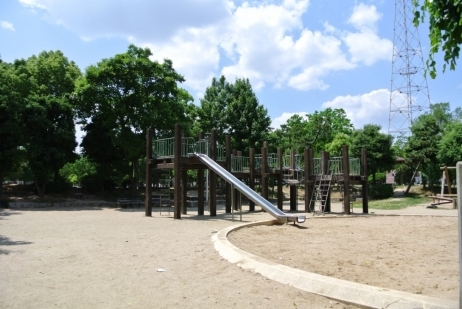 公園　浜田公園（公園）まで460m