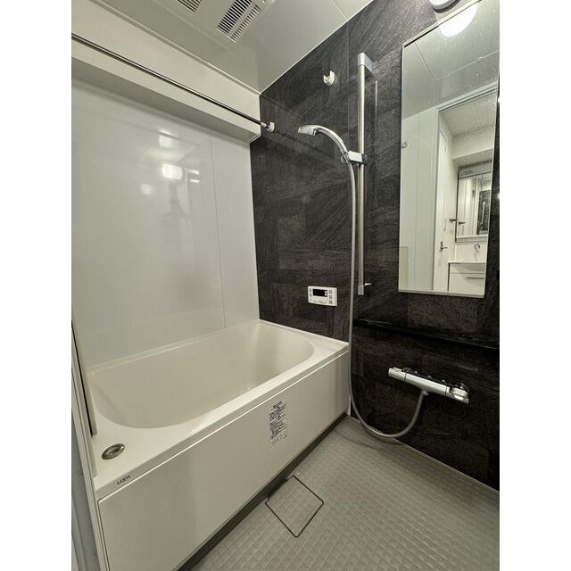 バス・シャワールーム　?