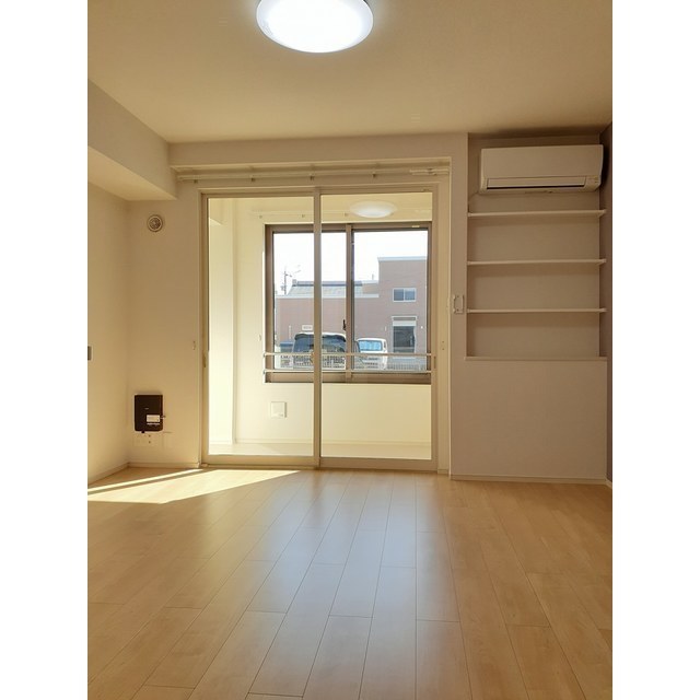 建物外観　洋室