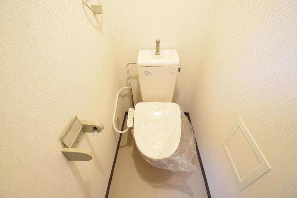 トイレ　シャワー付トイレ