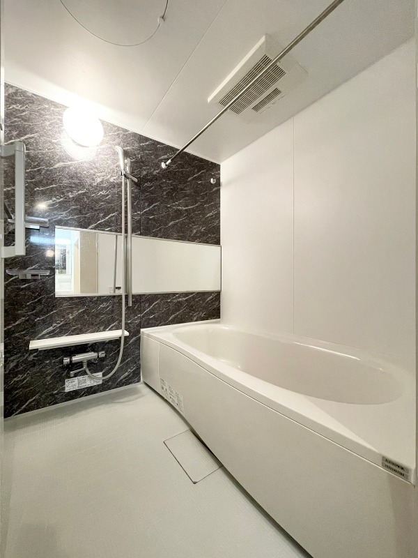 バス・シャワールーム　図面と現状に相違がある場合には現状を優先