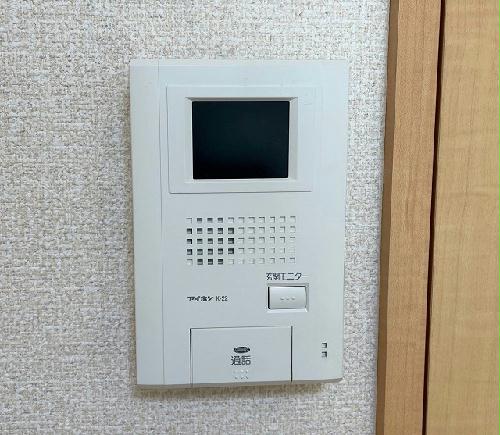 セキュリティ　モニター付きインターホン