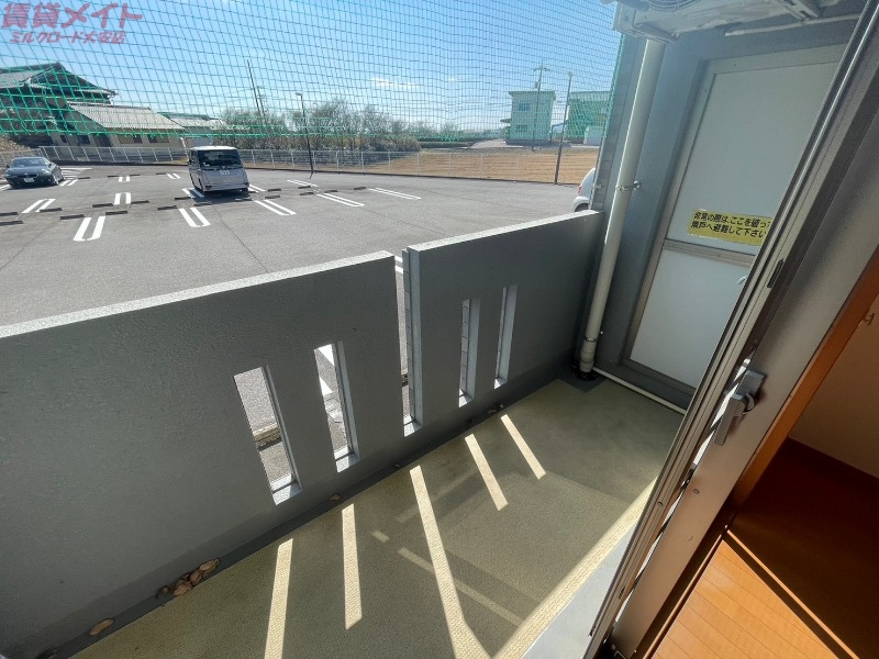 バルコニー　同型別部屋写真
