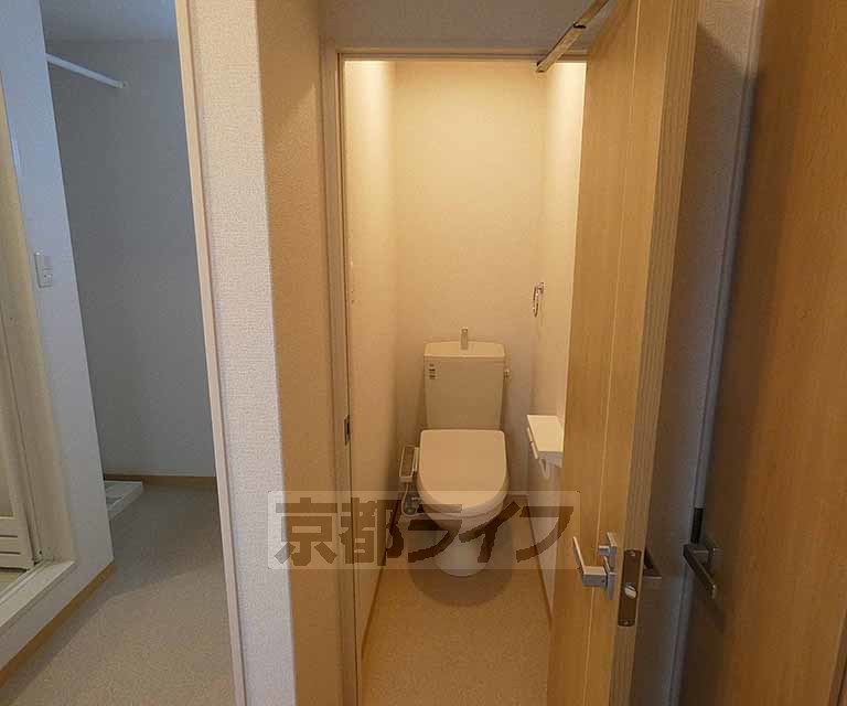 トイレ　新築物件で何もかもとてもきれいです