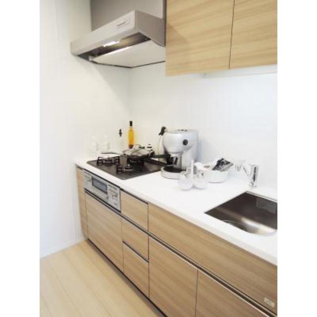 キッチン　※写真は同タイプ住戸です。