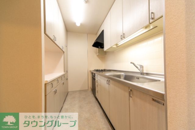 キッチン　※写真は同タイプ住戸です。