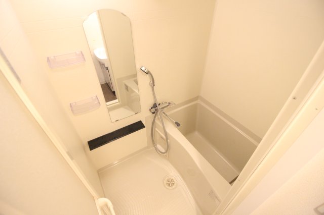 バス・シャワールーム　浴室