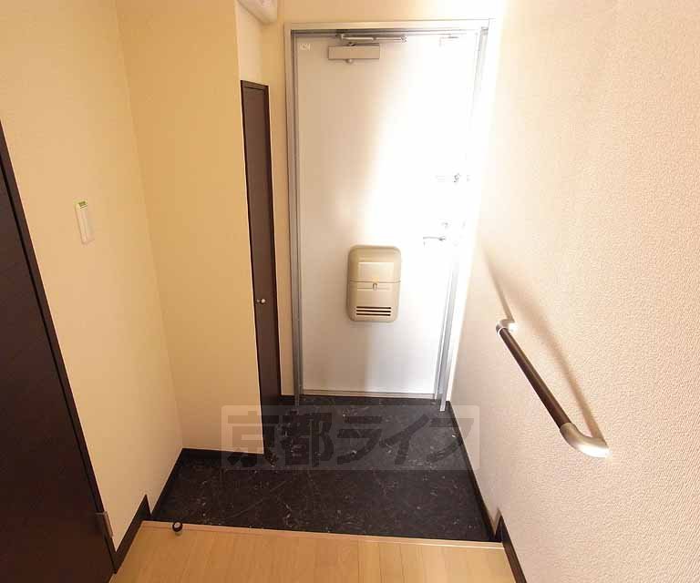 玄関　広い玄関です。