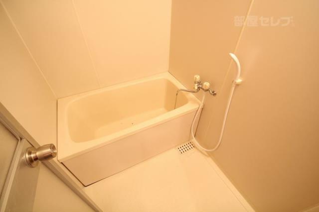 バス・シャワールーム　お風呂でゆっくりと。