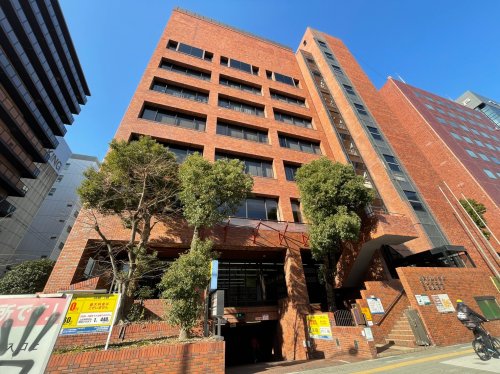 図書館　神戸市立三宮図書館（図書館）まで580m