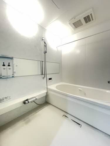 バス・シャワールーム　浴室