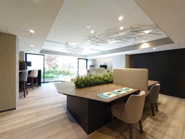 ロビー　ウエリスアーバン中野坂上