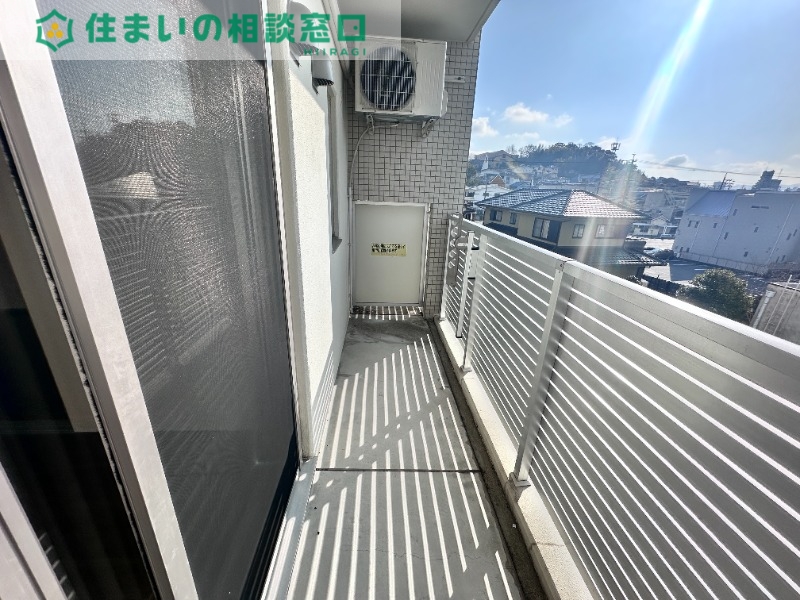 バルコニー　同型
