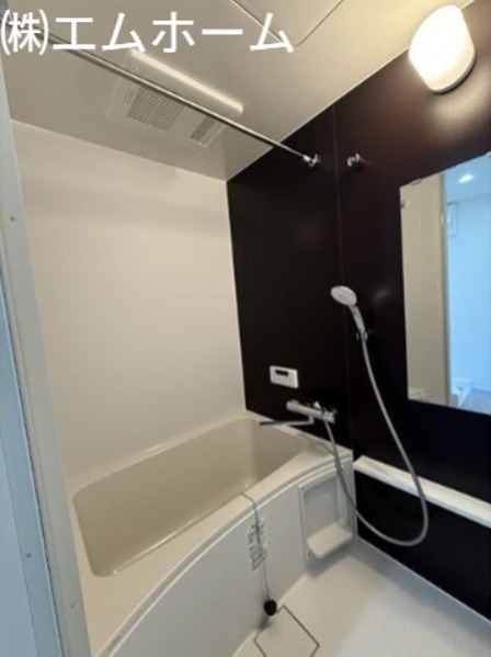 バス・シャワールーム　浴室暖房乾燥機付き