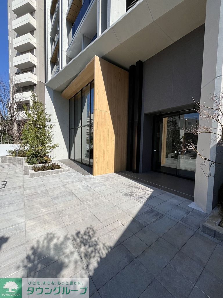 エントランス　エントランス