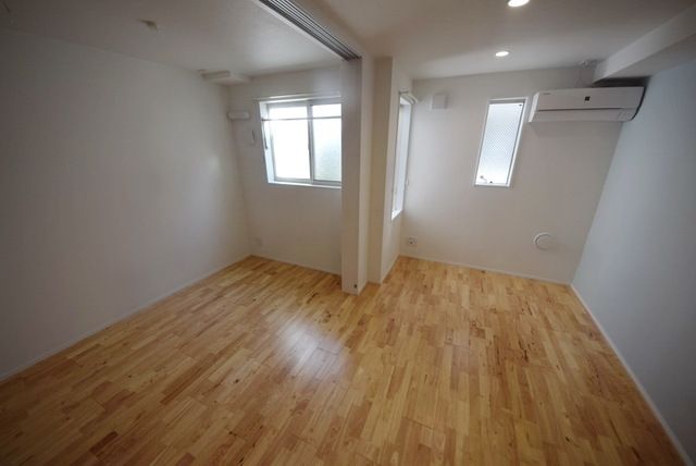 居室・リビング　★日当たりの良いリビングです★