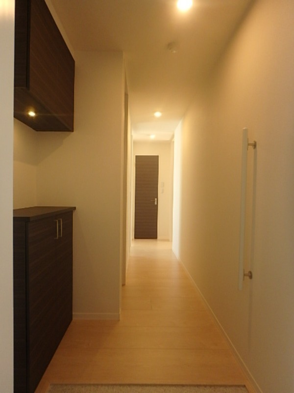 玄関　図面と現状に相違がある場合には現状を優先