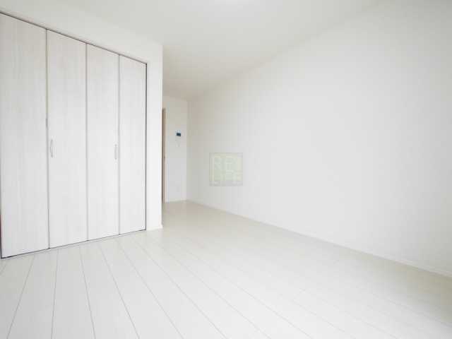 居室・リビング　お電話でお問合せのお客様を対象に初期費用割引中。