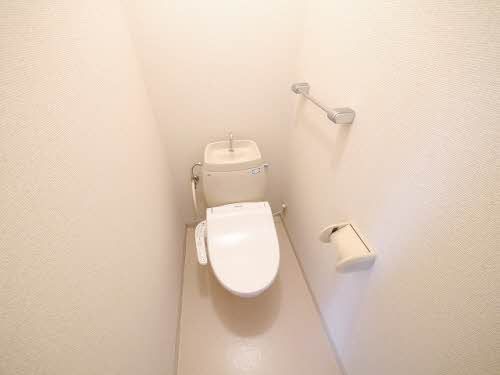 トイレ　温水洗浄便座