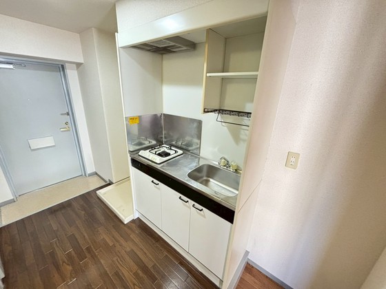 キッチン　※別部屋の写真です