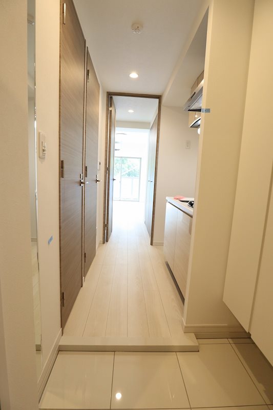 玄関　※参考写真