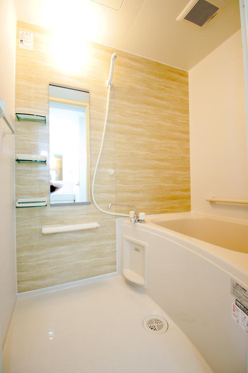 バス・シャワールーム　※同物件別号室写真となります。