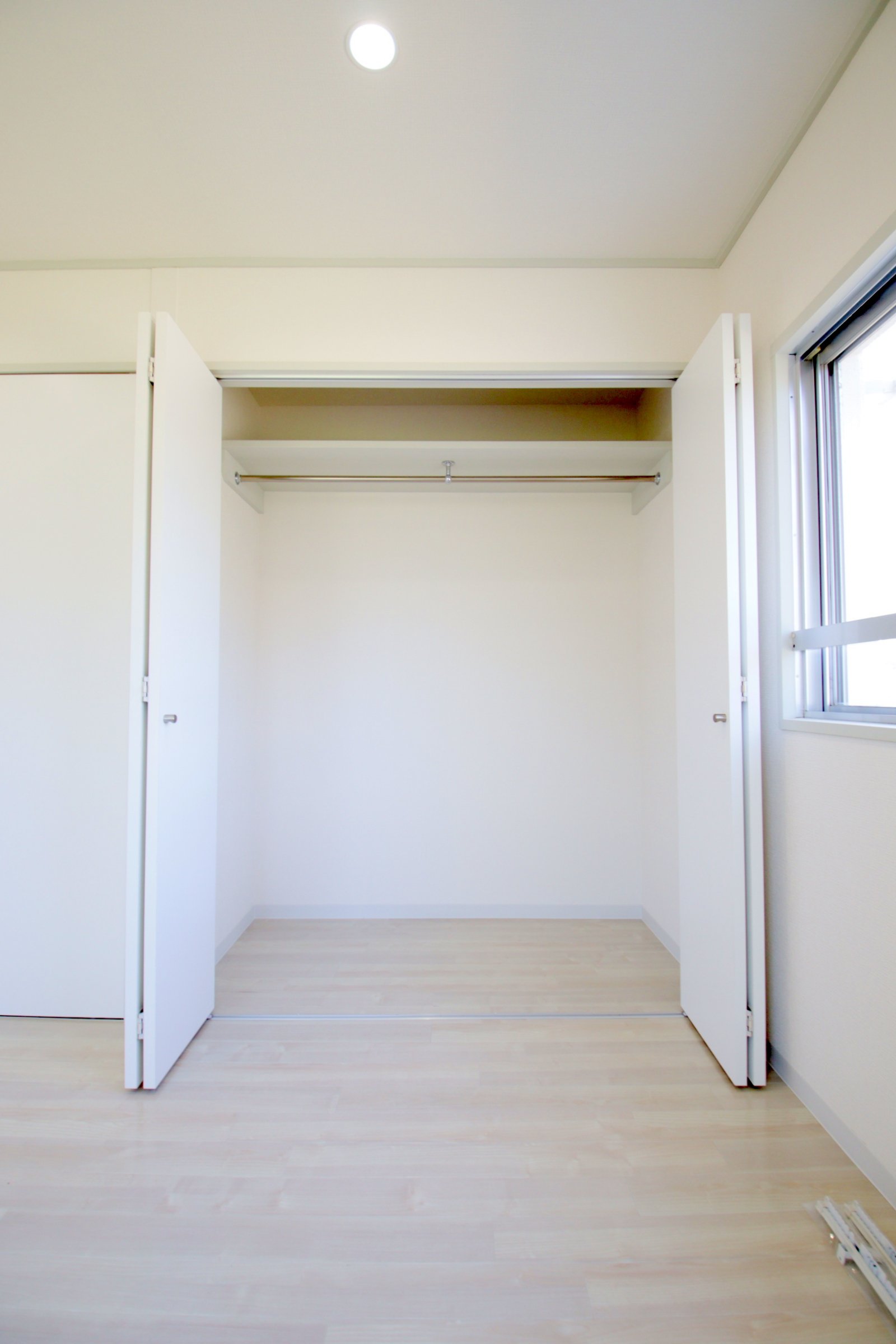 収納　※同物件別号室写真となります。