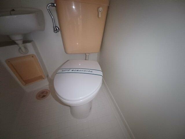トイレ　?