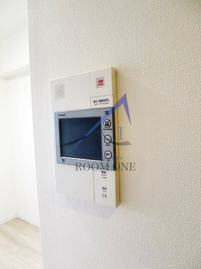 セキュリティ　モニター付きインターホンです。