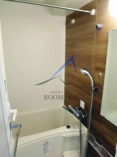 バス・シャワールーム　お風呂です。