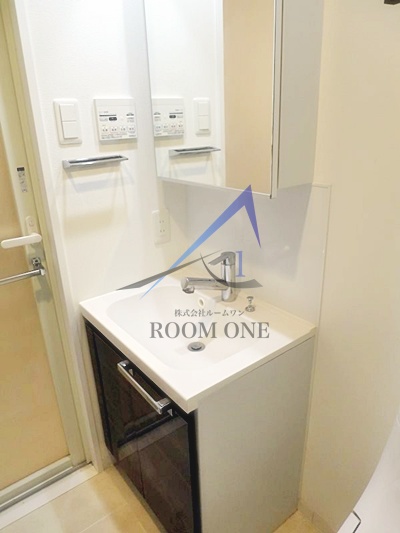 洗面設備　洗面台です。