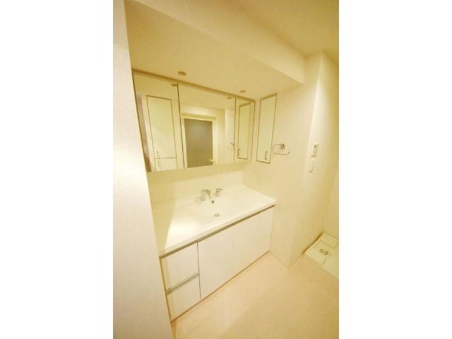 洗面設備　別部屋参考写真