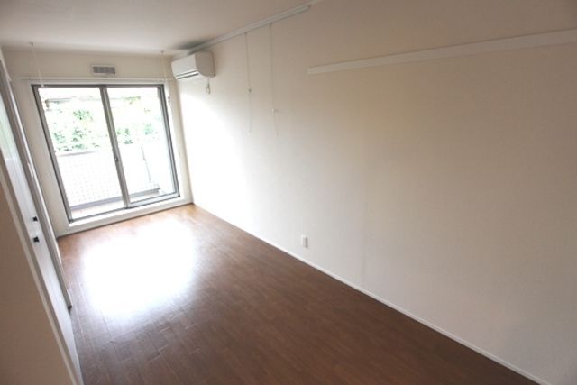 居室・リビング　★ベッドルーム★