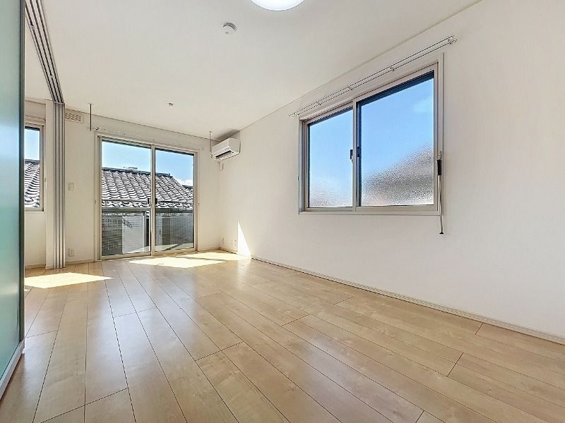 居室・リビング　☆広々としたリビング☆