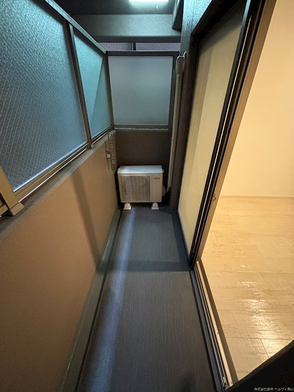 バルコニー　※同タイプ別部屋です