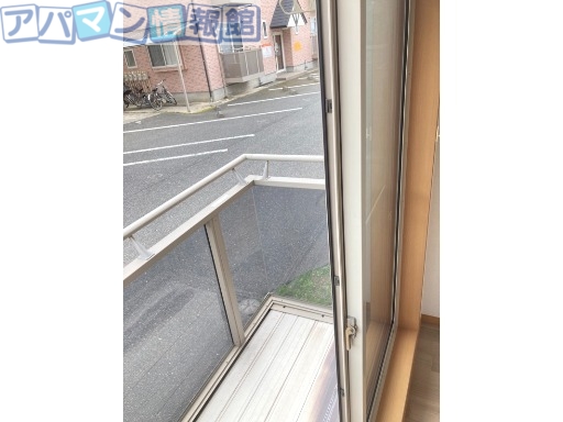 バルコニー　※別号室のお写真になります