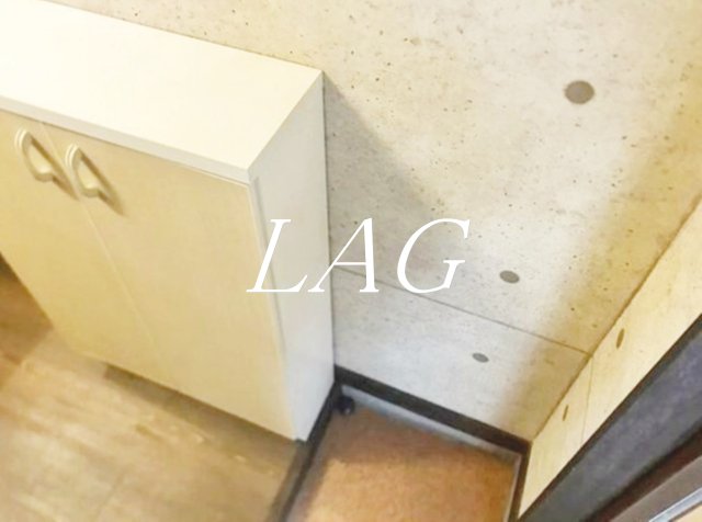 玄関　玄関です。