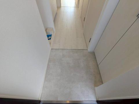 玄関　玄関（イメージ）