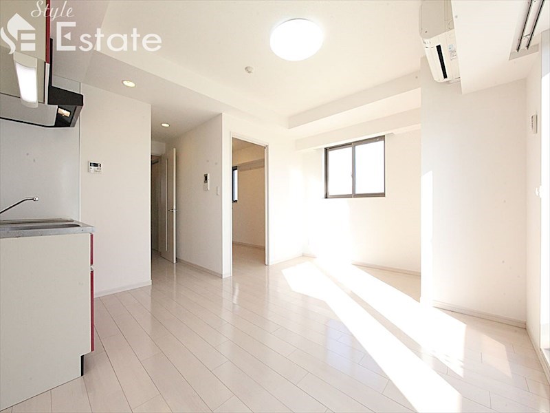 居室・リビング　内装