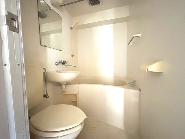 バス・シャワールーム　ユニットバス