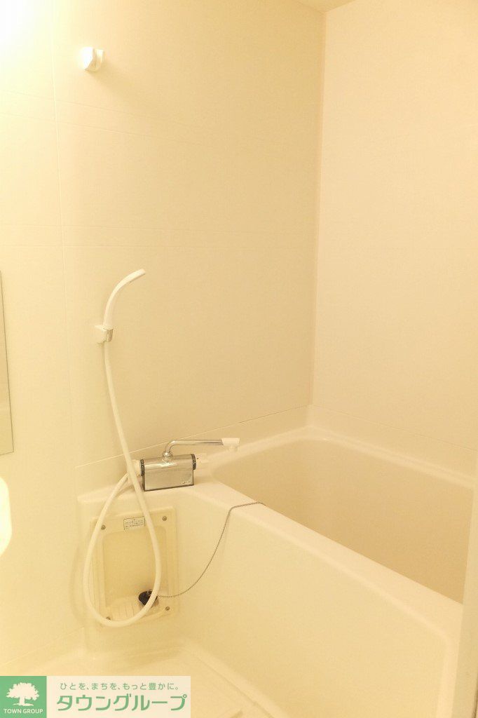 バス・シャワールーム　サーモスタット水栓付き