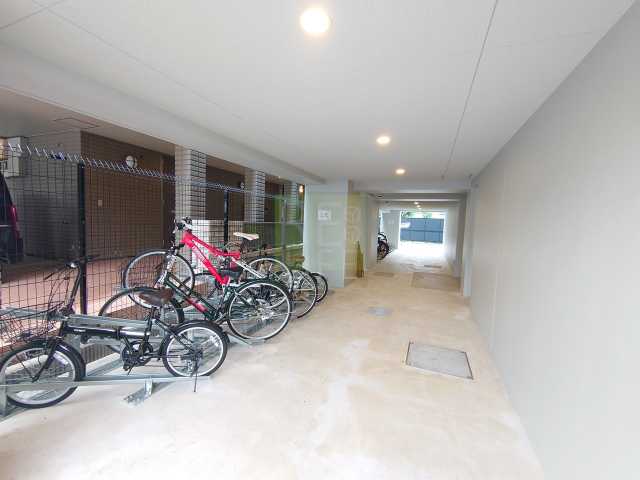 その他　プラウドフラッド根津谷中