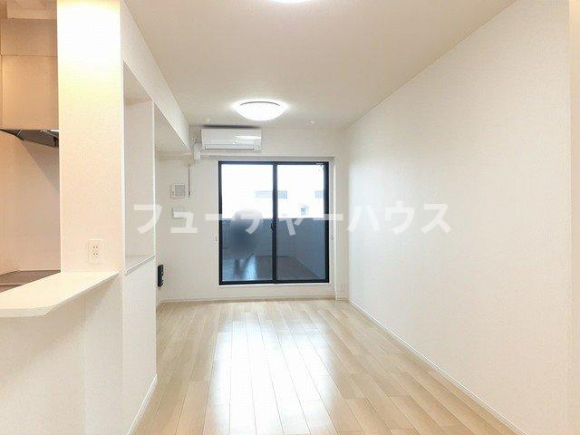 居室・リビング　ゆったり過ごせる居間です