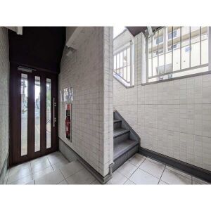 エントランス　エントランス