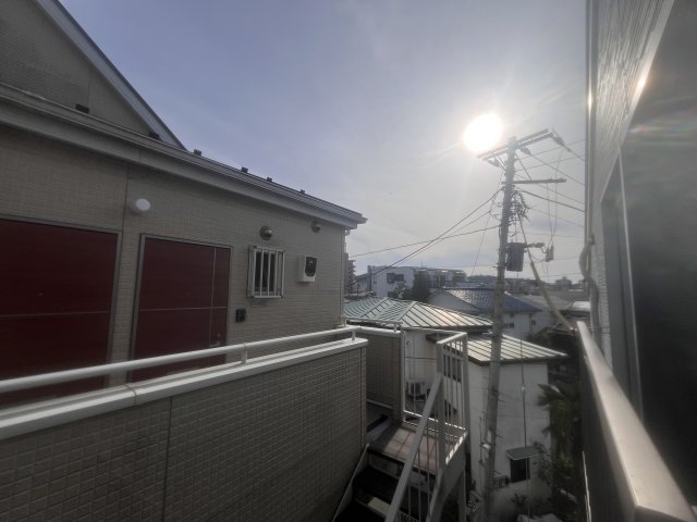 眺望　一階でも高さがあるので彩光がはいります！