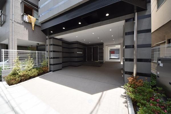 エントランス　エントランス