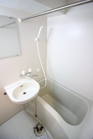バス・シャワールーム　（別タイプ参考写真）パークウェル千駄木駅前　文京区千駄木3