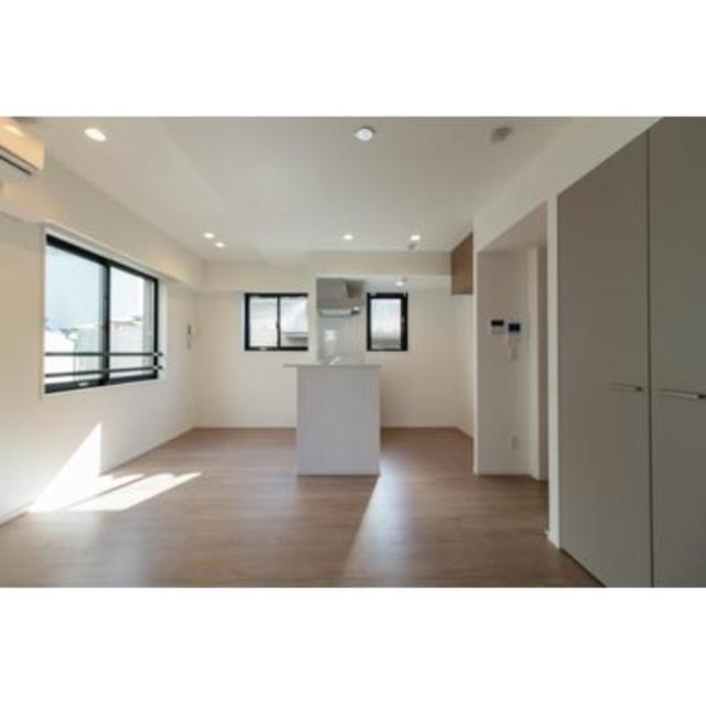 居室・リビング　※写真は同タイプ住戸です。