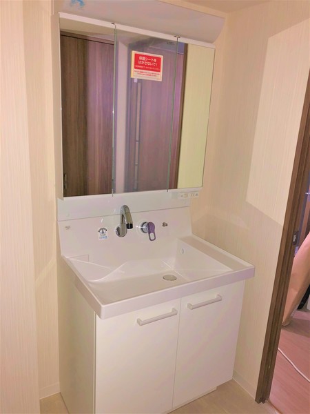 洗面設備　同タイプの写真
