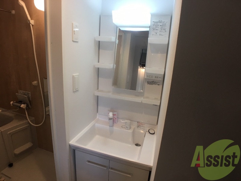 洗面設備　シャンプードレッサーで身支度もラクラクです！